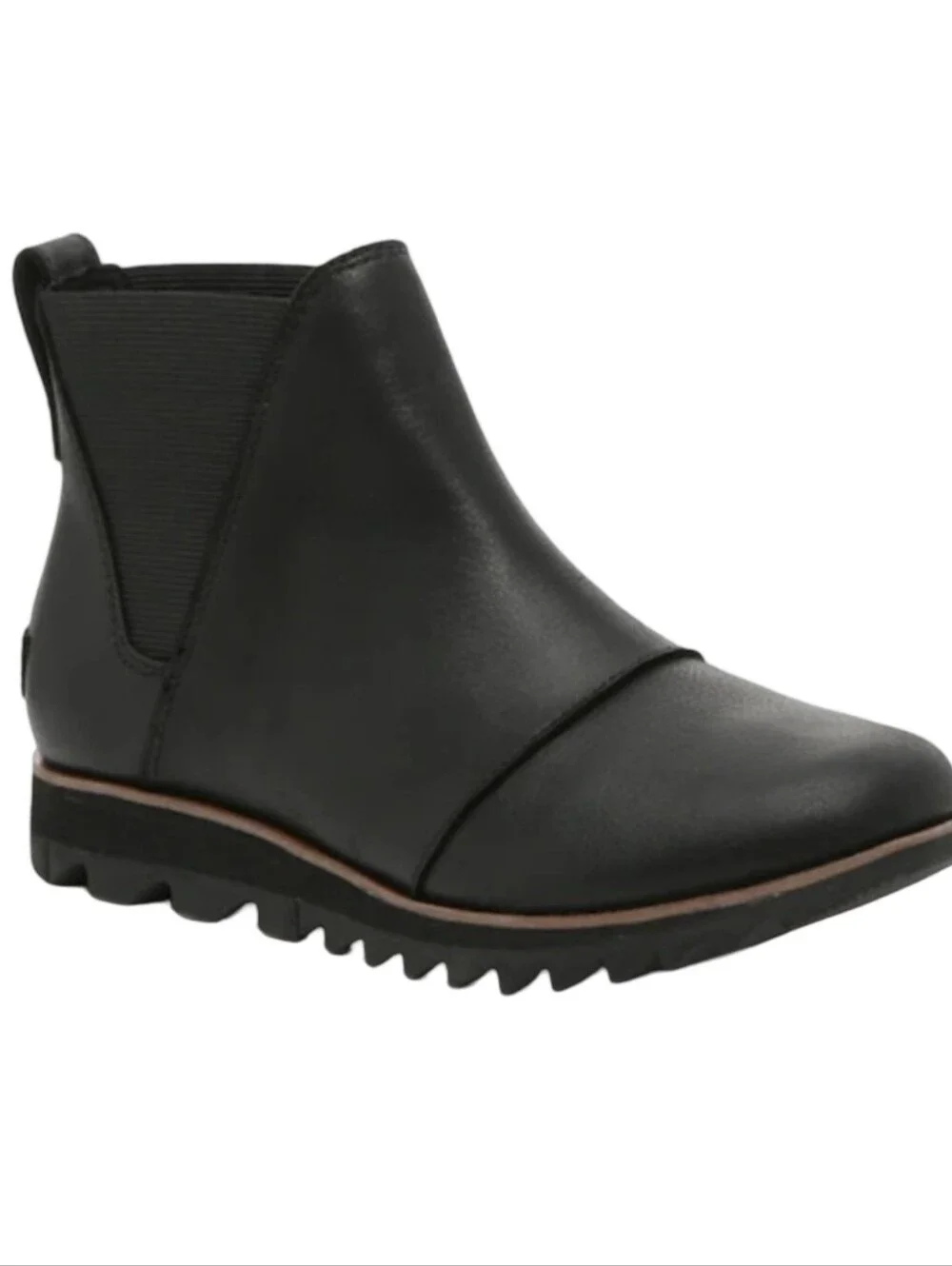 Sorel Harlow Chelsea boots in black, size 7.5